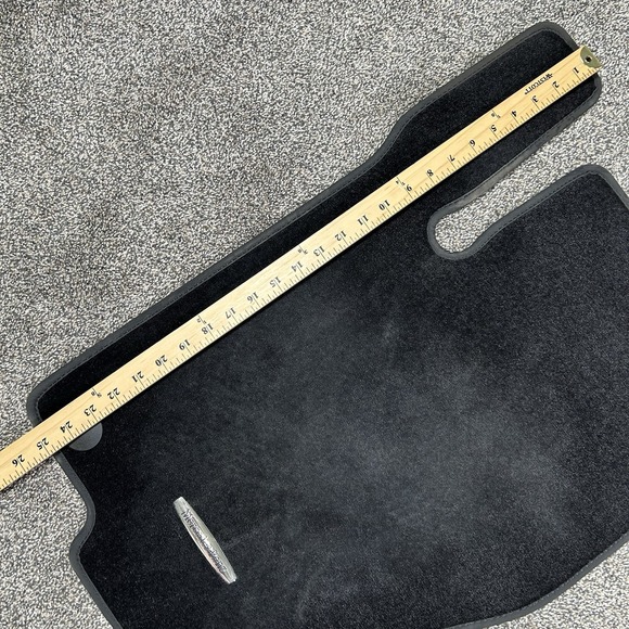 Mercedes-Benz GL GLE‎ Ml Class Carpet Two Front Floor Mats Black 8Q94 2012-2019 - Picture 4 of 13